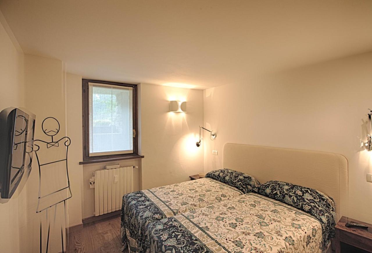 Joivy Superb Apartments For 6 With Mountain View And Garden In Courmayeur Luaran gambar