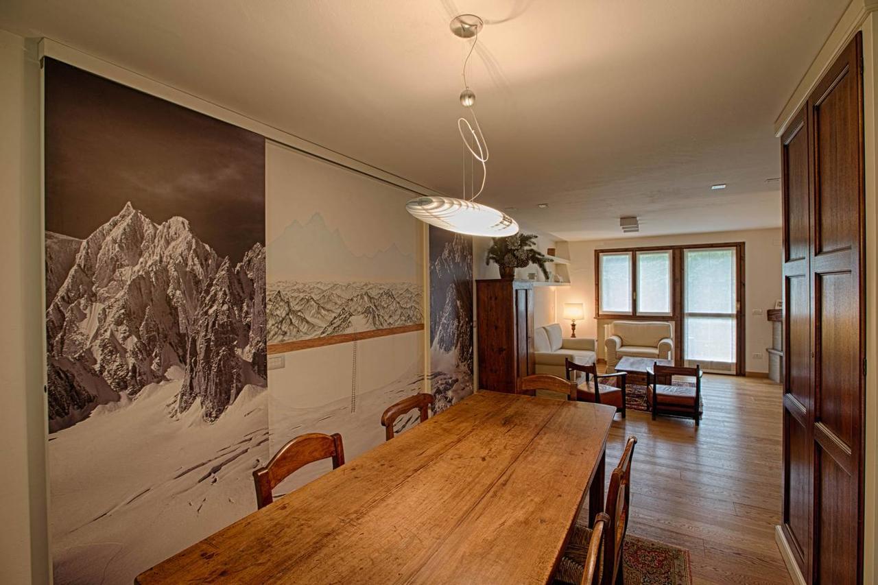 Joivy Superb Apartments For 6 With Mountain View And Garden In Courmayeur Luaran gambar
